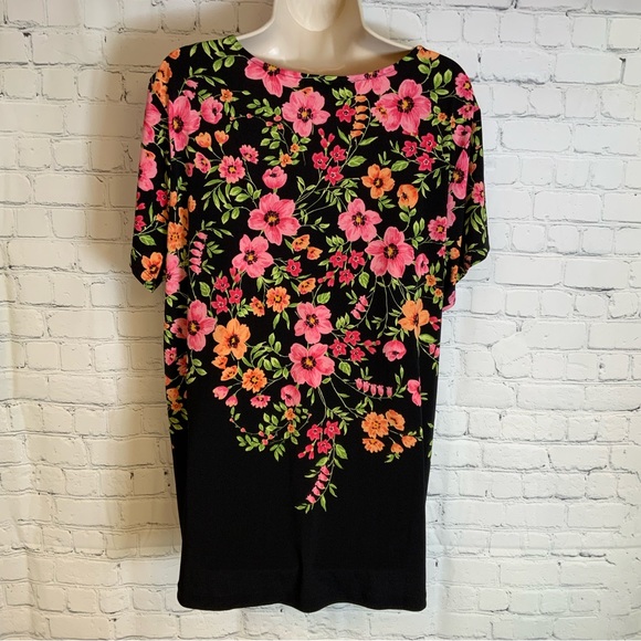 Susan Graver Pretty Floral Flowy Blouse Size XL - Picture 2 of 3